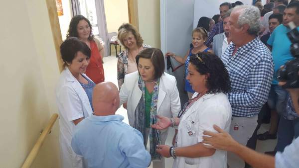 Sánchez Rubio en su visita al Centro María Mackay. Sánchez Rubio en su visita al Centro María Mackay.