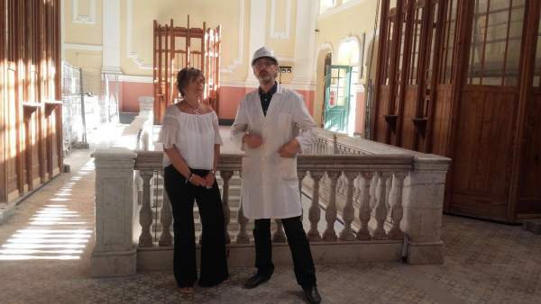 Andreu ha visitado este lunes la estación de Canfranc Andreu ha visitado este lunes la estación de Canfranc