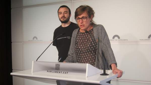 Los diputados de la CUP Albert Botran y Mireia Vehí Los diputados de la CUP Albert Botran y Mireia Vehí