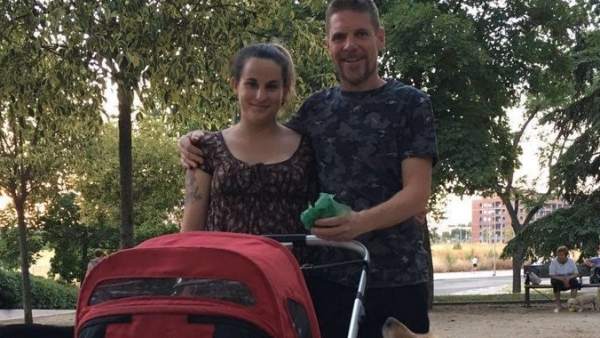 La pareja que quiere llamar a su hijo Lobo La pareja que quiere llamar a su hijo Lobo