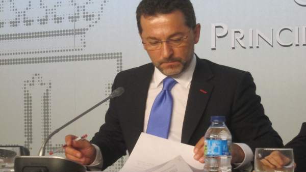 Genaro Alonso. Genaro Alonso.