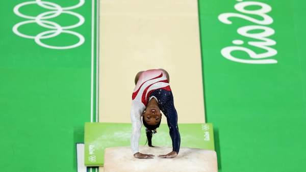 La atleta Simone Biles de Estados Unidos La atleta Simone Biles de Estados Unidos