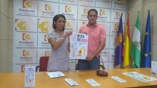 Pozuelo y Buenestado, durante la presentación de la Ruta de la Tapa Pozuelo y Buenestado, durante la presentación de la Ruta de la Tapa