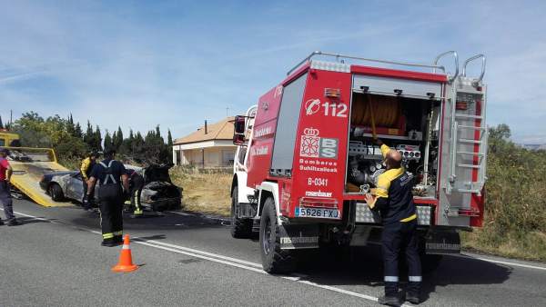 Herido muy grave tras arder su coche e intentar rescatar a un perro. Herido muy grave tras arder su coche e intentar rescatar a un perro.