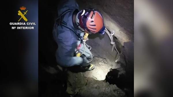 Rescate del espeleólogo francés en la sima de Larra Rescate del espeleólogo francés en la sima de Larra