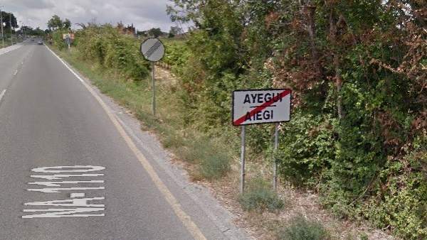 Carretera NA-1110 a la altura de Ayegui Carretera NA-1110 a la altura de Ayegui
