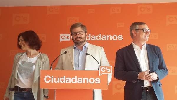 Cristina Losada, Fran Hervías y Jos Manuel Villegas en la rueda de prensa Cristina Losada, Fran Hervías y Jos Manuel Villegas en la rueda de prensa