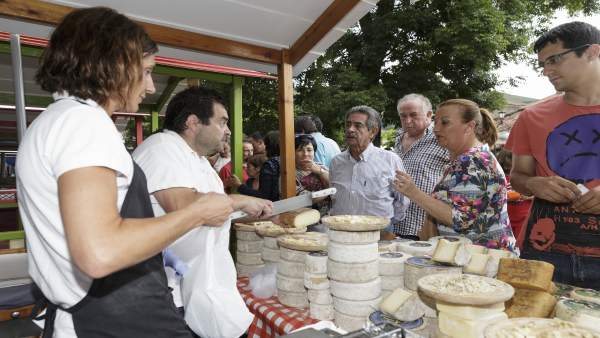 Revilla en la Feria del Queso de Pesquera Revilla en la Feria del Queso de Pesquera