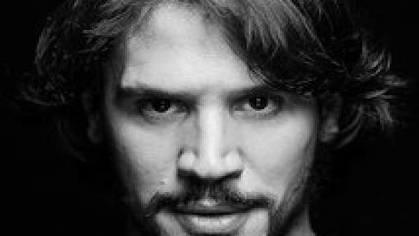 Sergio Peris-Mencheta Sergio Peris-Mencheta