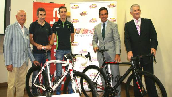 NOTA, FOTO Y AUDIO: Elpozo Alimentación Se Sube A La Vuelta Ciclista A España Co NOTA, FOTO Y AUDIO: Elpozo Alimentación Se Sube A La Vuelta Ciclista A España Co