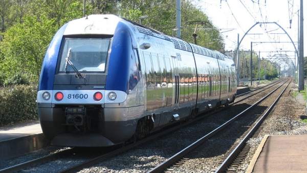 TREN EN FRANCIA TREN EN FRANCIA