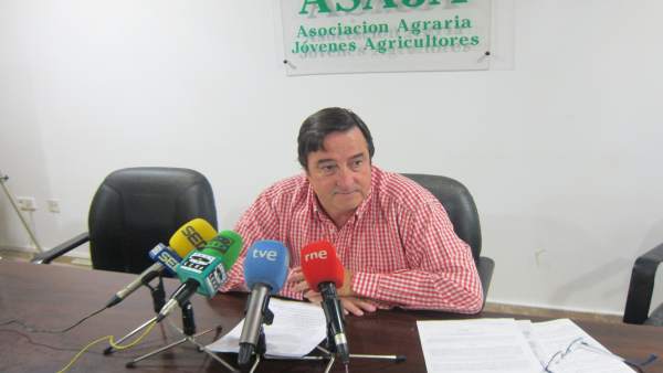 ÞÁngel García, presidente de Asaja Extremadura ÞÁngel García, presidente de Asaja Extremadura