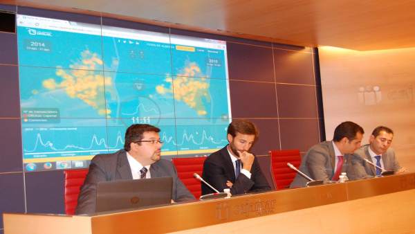 Cajamar presenta un estudio sobre el consumo en feria en 2015 Cajamar presenta un estudio sobre el consumo en feria en 2015