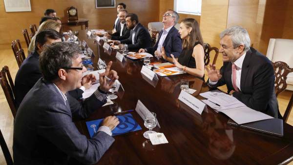 Negociaciones entre PP y C's Negociaciones entre PP y C's