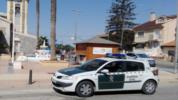 Detenido un menor por cometer presuntamente varios robos en Los Urrutias Detenido un menor por cometer presuntamente varios robos en Los Urrutias