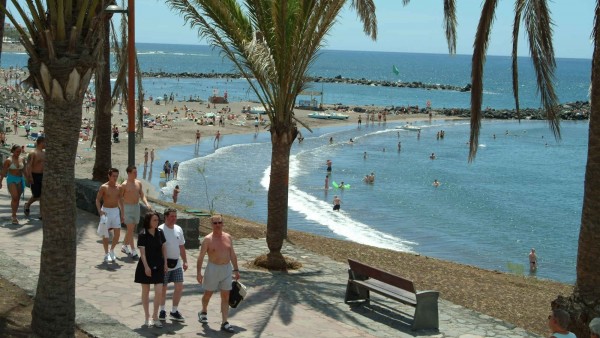 Playa de Troya, en Tenerife Playa de Troya, en Tenerife