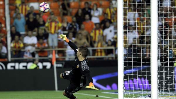 Valencia CF Mathew Ryan Valencia CF Mathew Ryan