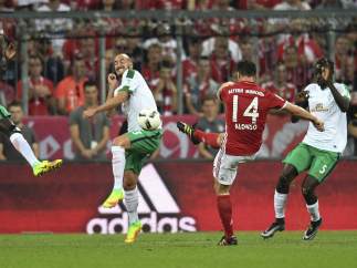 Gol de Xabi Alonso