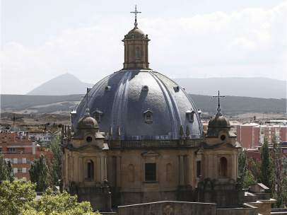 Exterior del Monumento de los Caídos de Pamplona