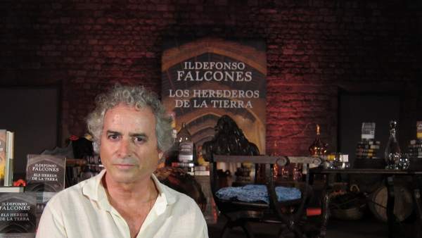 El escritor Ildefonso Falcones El escritor Ildefonso Falcones