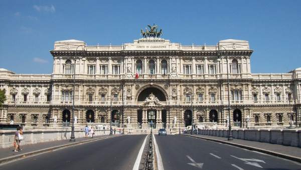 Tribunal Supremo de Italia Tribunal Supremo de Italia