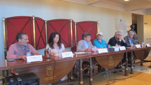 Presentación de Ruta de Derechos Humanos del Camino Primitivo en el Campoamor. Presentación de Ruta de Derechos Humanos del Camino Primitivo en el Campoamor.