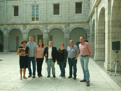 Rueda de prensa de Podemos en el Parlamento de Cantabria