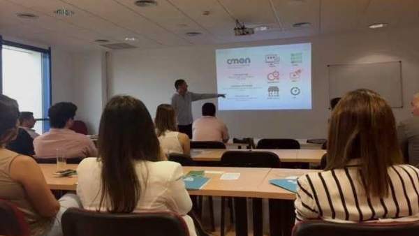 Curso sobre coche conectado Curso sobre coche conectado