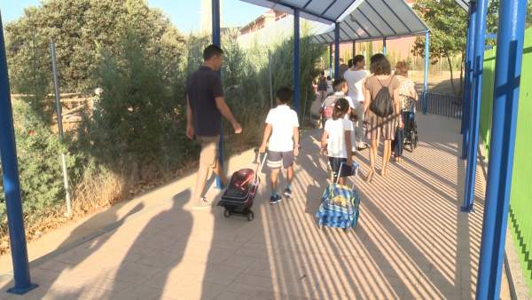 Deberes escolares Deberes escolares