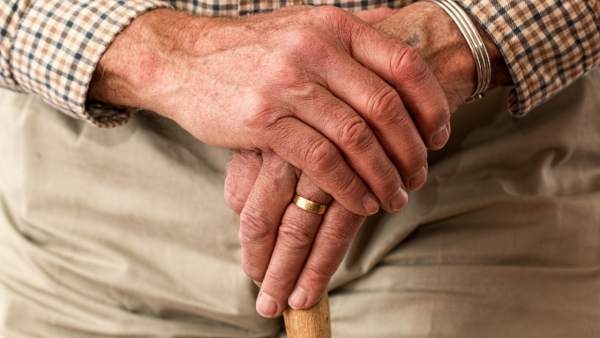 Anciano. Pensiones Anciano. Pensiones