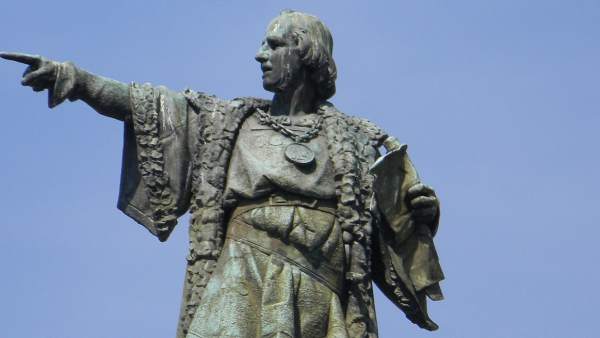 Estatua de Colón. Estatua de Colón.