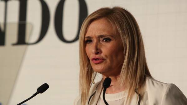 Cristina Cifuentes en el foto de El Mundo Cristina Cifuentes en el foto de El Mundo
