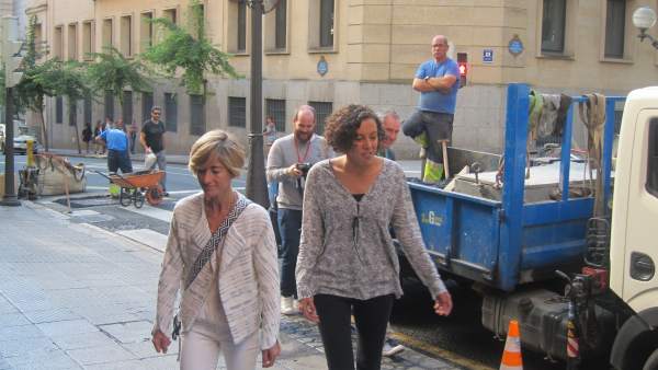 PIlar Zabala y Nagua Alba llegan a Sabin Etxea PIlar Zabala y Nagua Alba llegan a Sabin Etxea