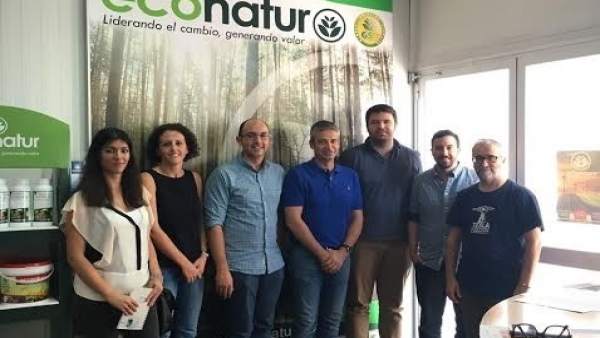 Los responsables del proyecto durante una reunión celebrada Los responsables del proyecto durante una reunión celebrada
