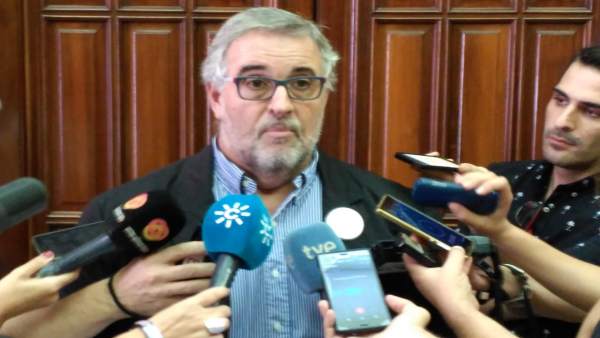 El coordinador de la Mesa del Ferrocarril, José Carlos Tejada El coordinador de la Mesa del Ferrocarril, José Carlos Tejada