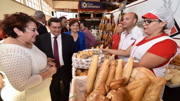 Autoridades en la apertura de Fermasa 2016 Autoridades en la apertura de Fermasa 2016