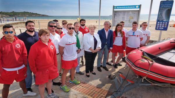 Dispositivo de salvamento en playas Dispositivo de salvamento en playas