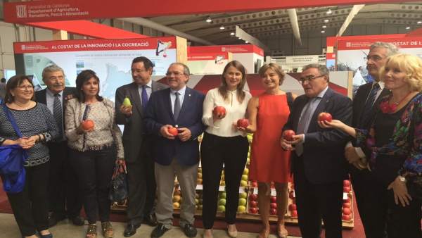 La ministra I. G. Tejerina en la Fira de Sant Miquel de Lleida La ministra I. G. Tejerina en la Fira de Sant Miquel de Lleida