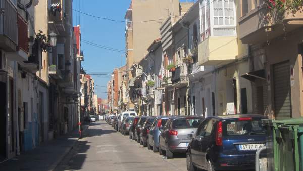 Imagen de una calle del barrio valenciano del Cabanyal Imagen de una calle del barrio valenciano del Cabanyal
