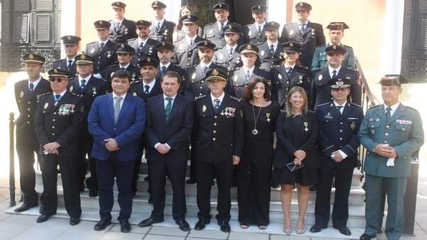 Condecorados por la Policía Nacional de Huelva. Condecorados por la Policía Nacional de Huelva.