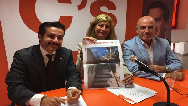 Toro, Rivera y Rivas en la reunión mantenida sobre accesibilidad. Toro, Rivera y Rivas en la reunión mantenida sobre accesibilidad.