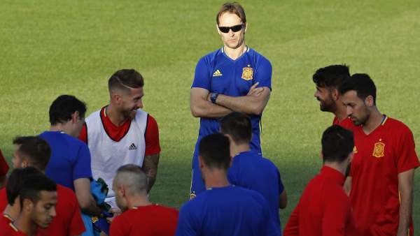 Selección española de fútbol Selección española de fútbol
