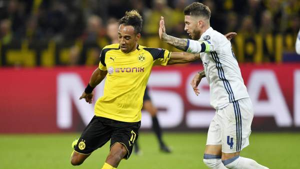 Aubameyang y Sergio Ramos Aubameyang y Sergio Ramos