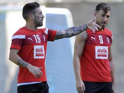 Los dos jugadores del Eibar, Enrich y Luna, implicados en la filtración del vídeo erótico.