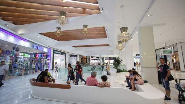 Instalaciones del Centro Comercial Los Arcos de Sevilla. Instalaciones del Centro Comercial Los Arcos de Sevilla.