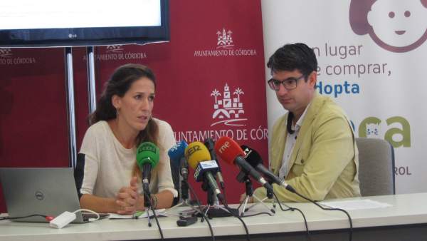 Pedro García y Elena Jiménez Pedro García y Elena Jiménez