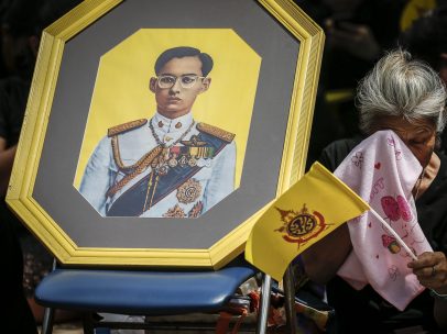 Tailandia llora a su rey