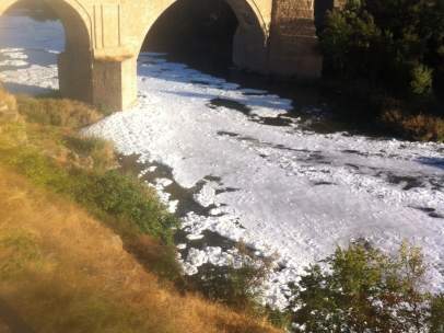 Río Tajo espuma