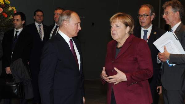 Putin y Merkel Putin y Merkel