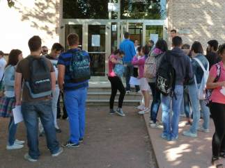 Estudiantes en la universidad
